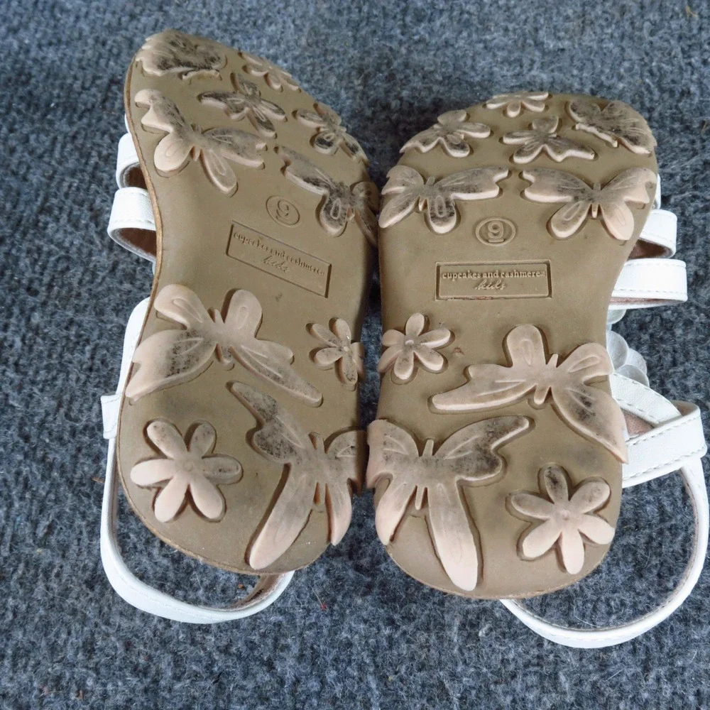 Cupcakes and Cashmere Kids Girls Floral Strappy Sandals Size T9 Summer White